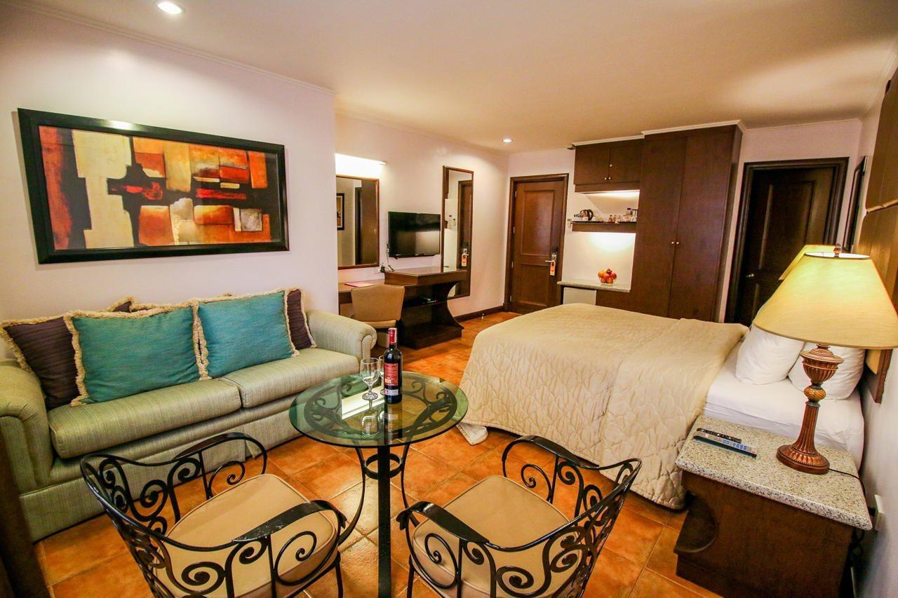 Royal Bellagio Hotel Makati City Ngoại thất bức ảnh