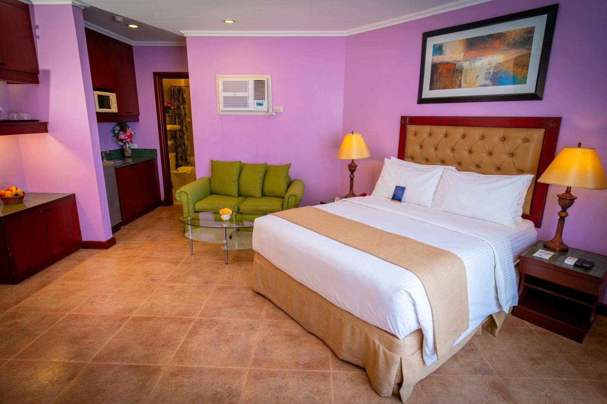 Royal Bellagio Hotel Makati City Ngoại thất bức ảnh