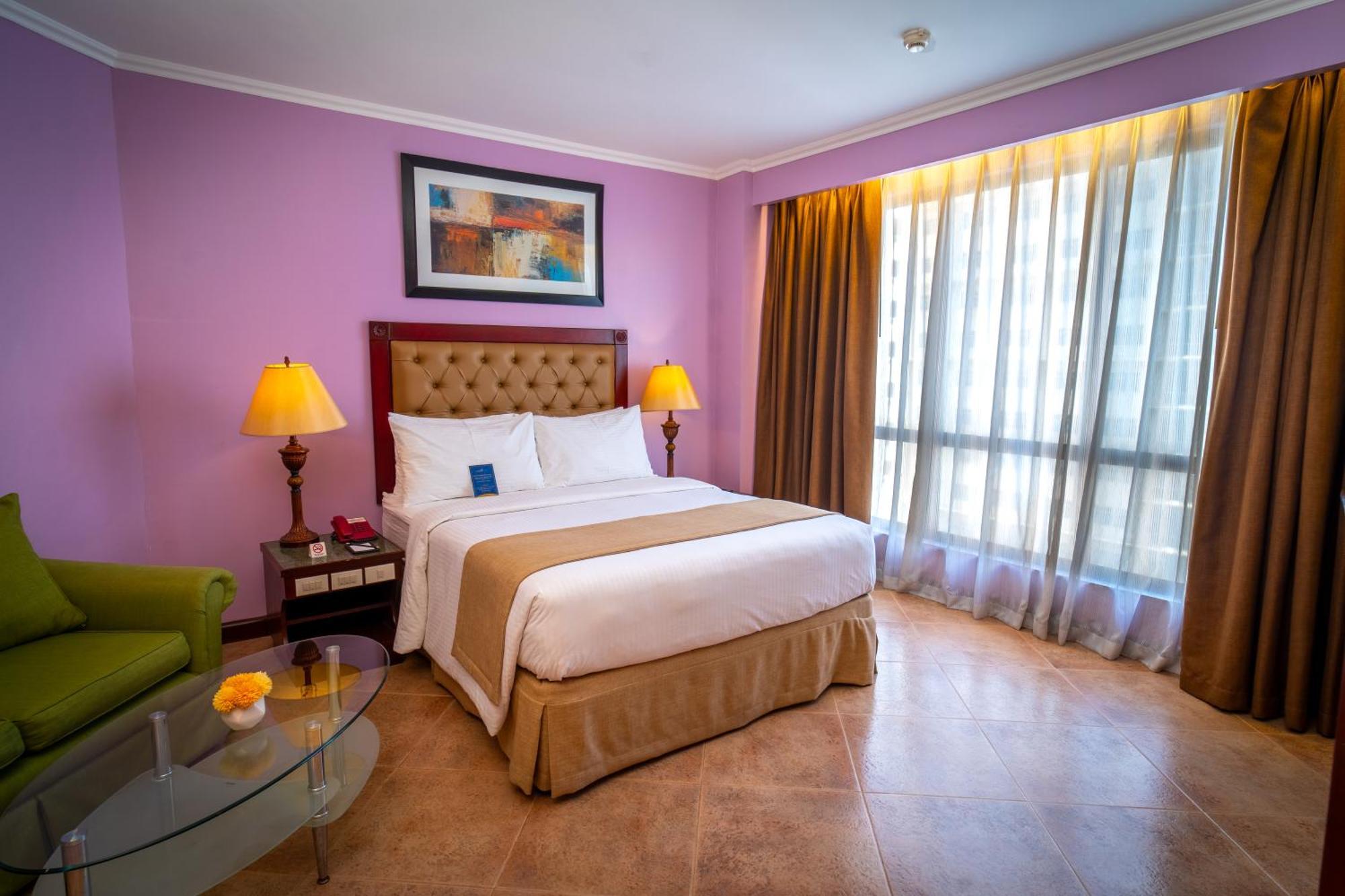 Royal Bellagio Hotel Makati City Ngoại thất bức ảnh